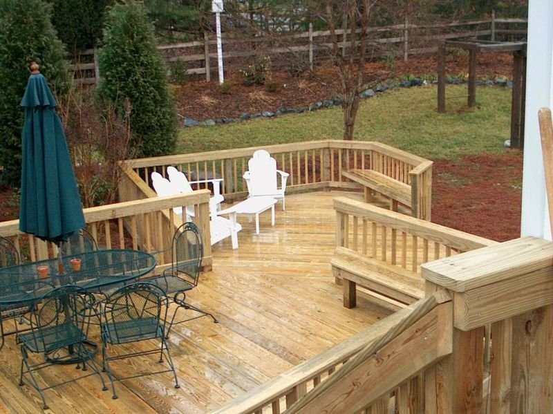 Custom deck design