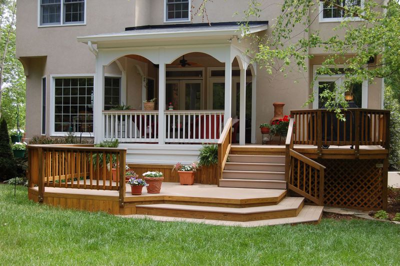 Custom composite decks for Winston-Salem Kernersville and Clemmons NC